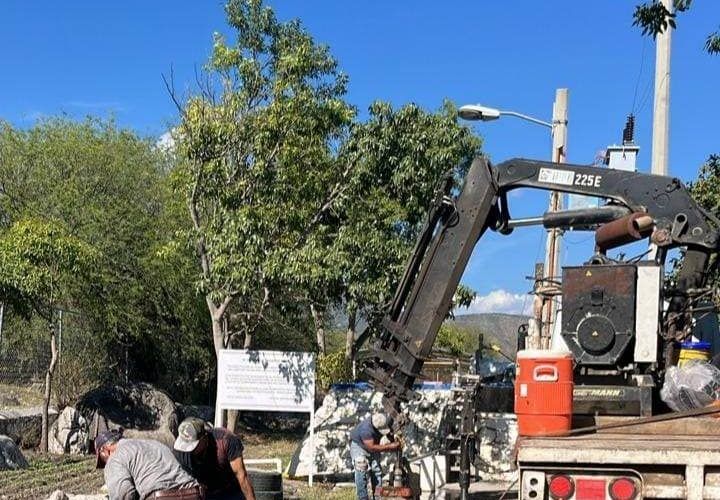 Mantenimiento a pozo de agua Cerro del Diablo