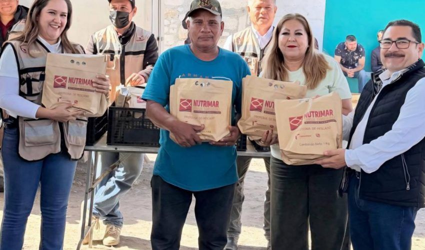 Entrega Dra. Maricela Rodríguez González  apoyo Nutrimar en coordinación con la Secretaría de Desarrollo Rural, Pesca y Agricultura.